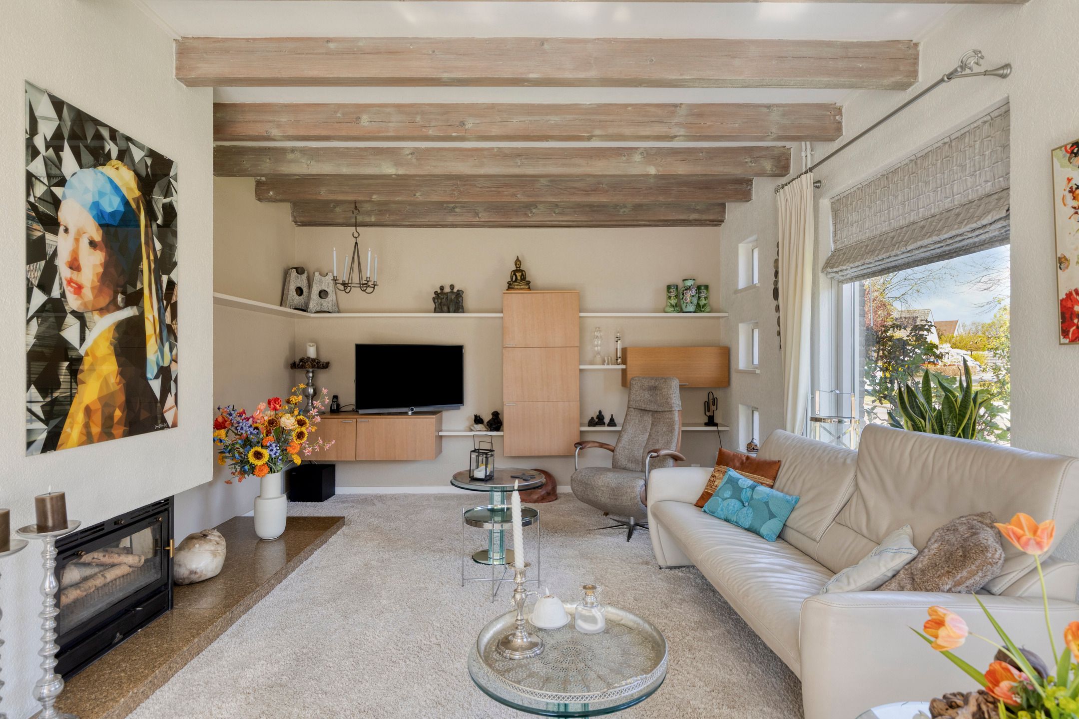 Spacious detached bungalow with panoramic polder views — 18