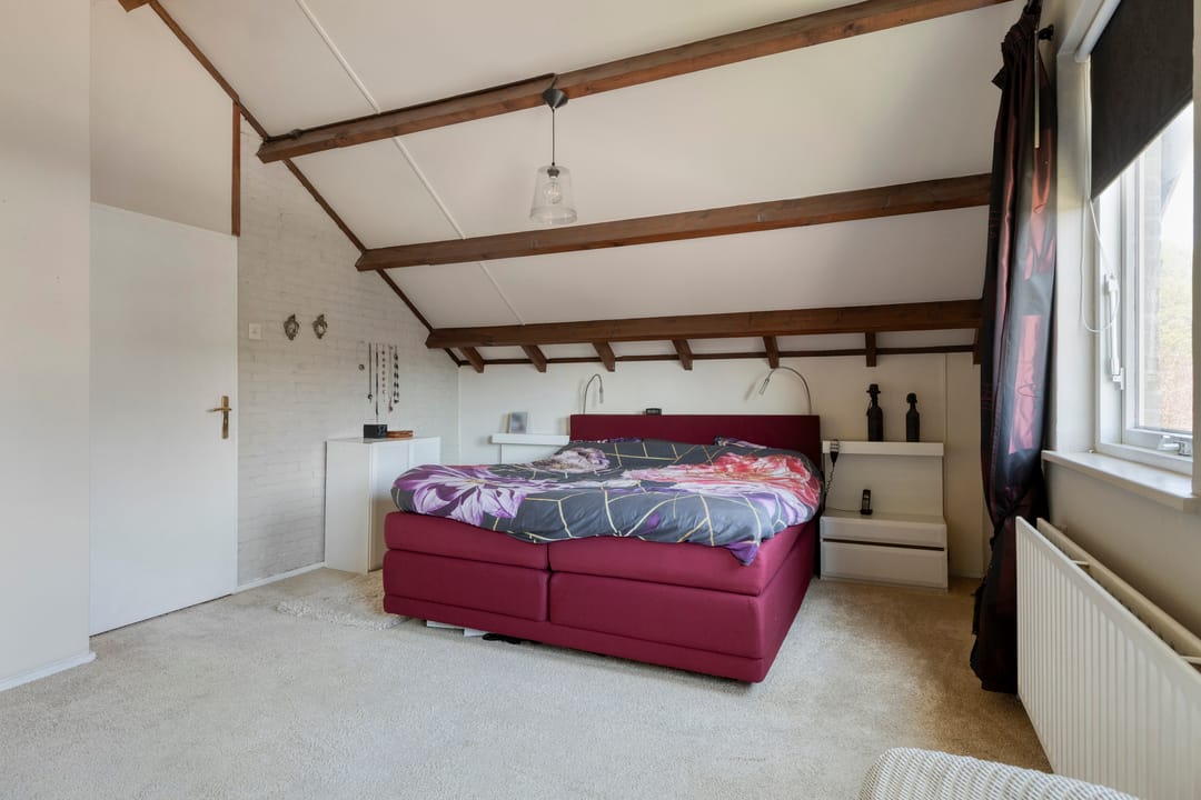 Spacious detached bungalow with panoramic polder views — 41