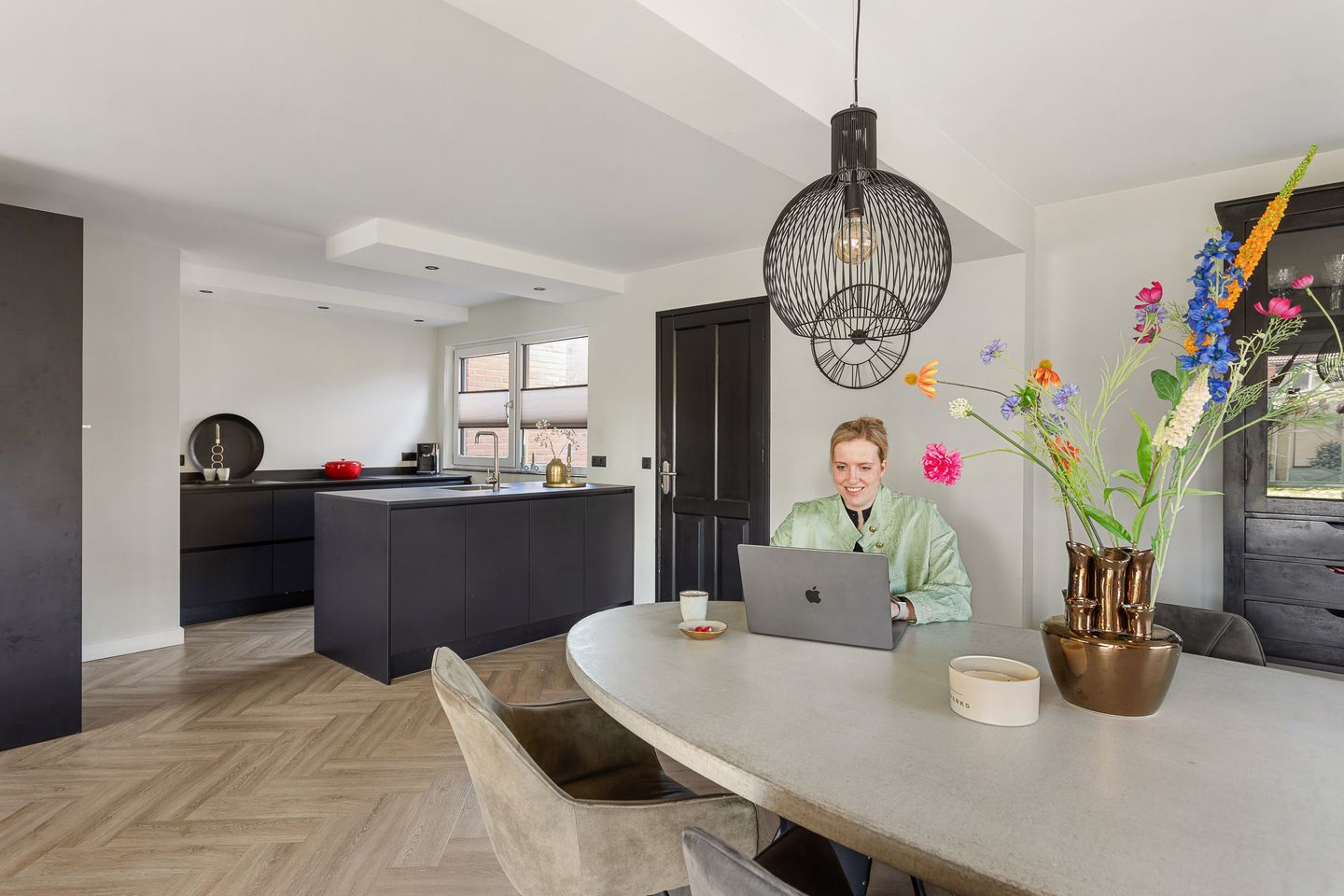 Photo 10 of Zilverschoon 30