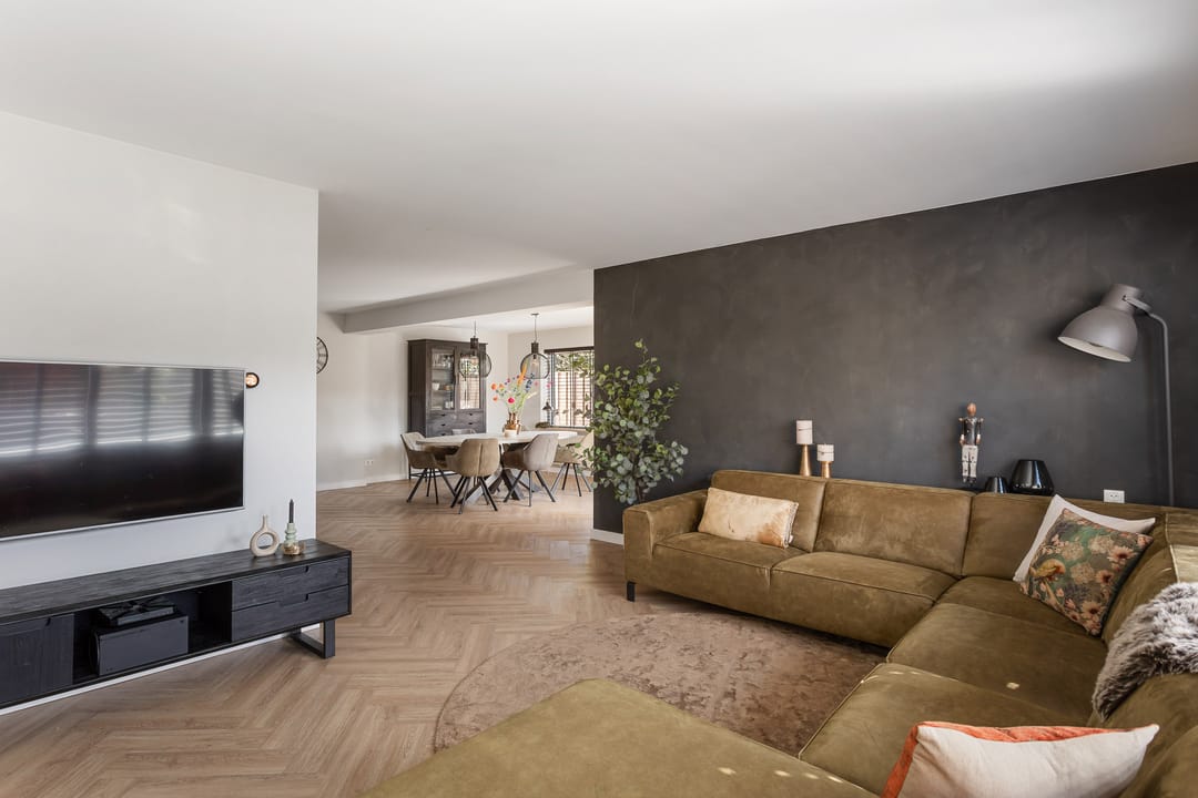 Photo 8 of Zilverschoon 30