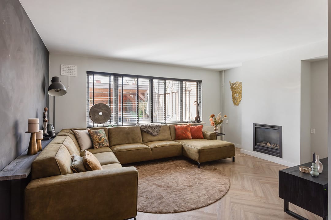 Photo 2 of Zilverschoon 30