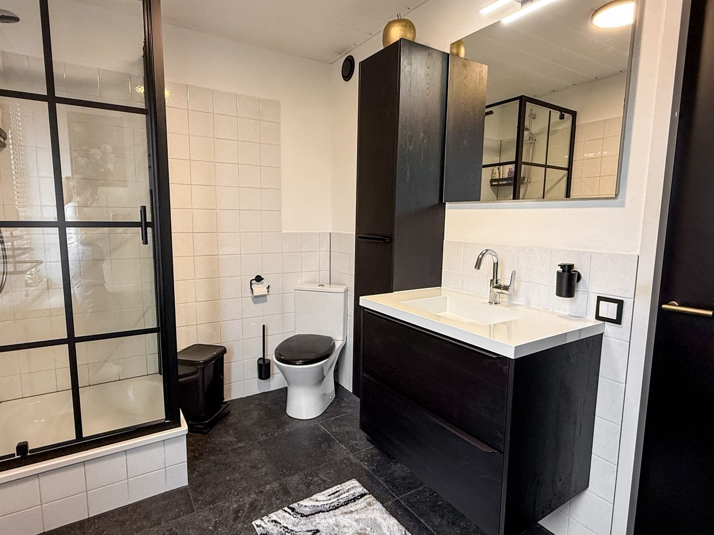 Move-In Ready Semi-Detached Home with Solar Panels in Brunssum — 19