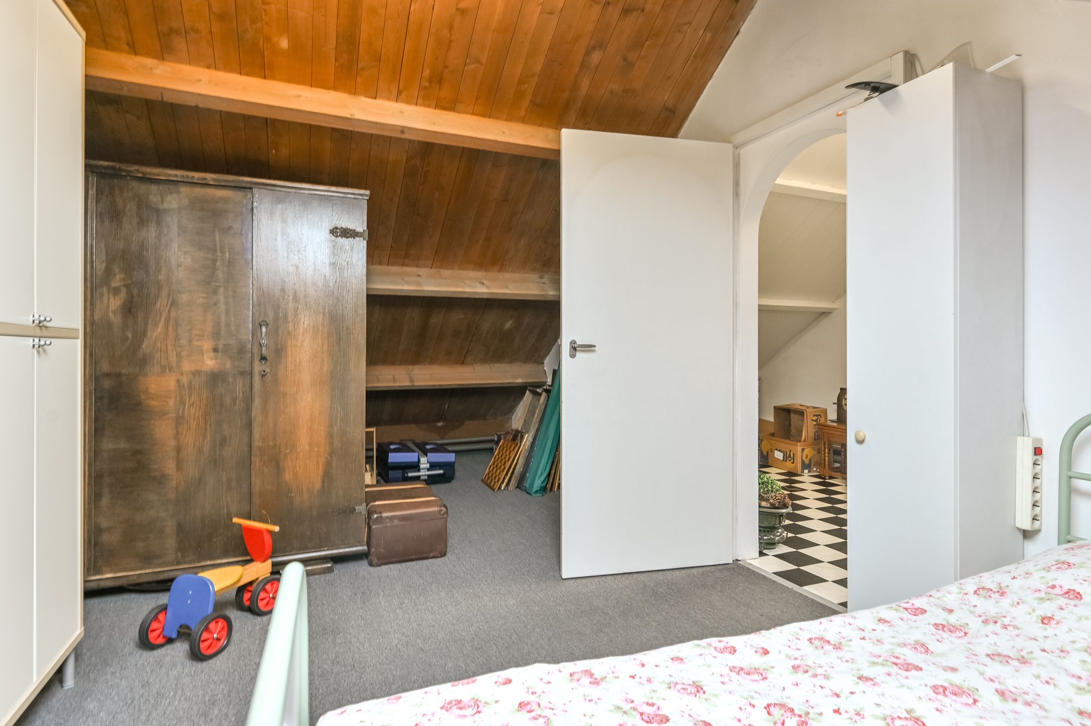 Foto 30 van Maasstraat 37