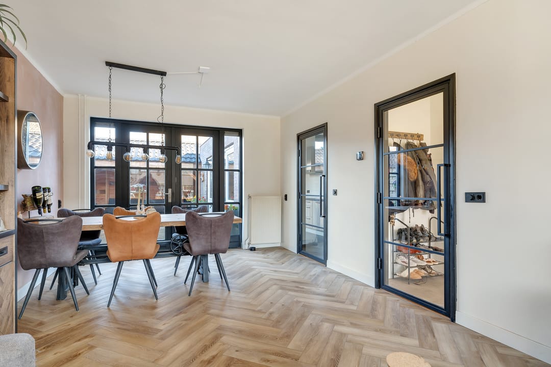 Photo 8 of Vondelstraat 9