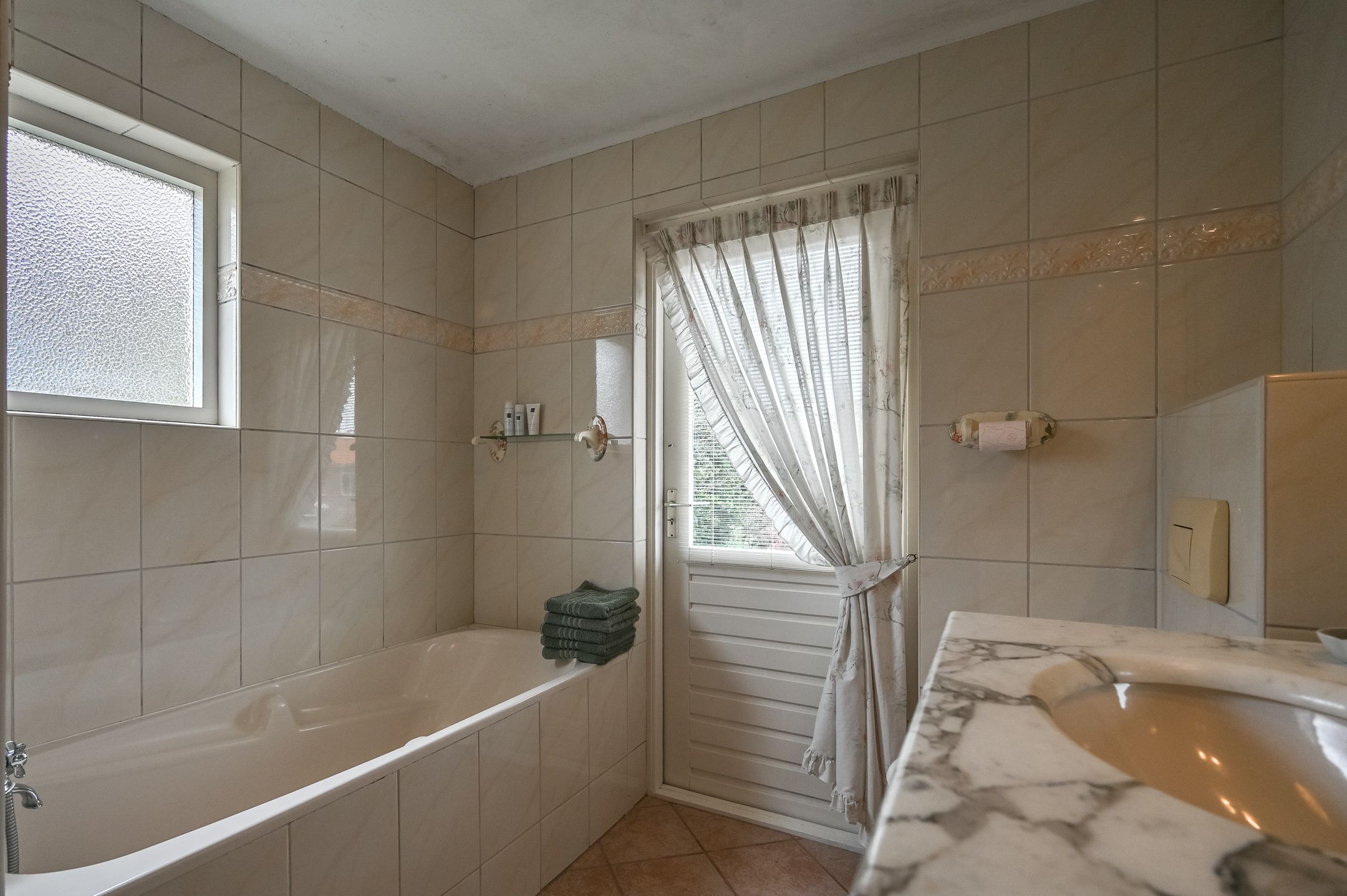 Foto 24 van Maasstraat 37