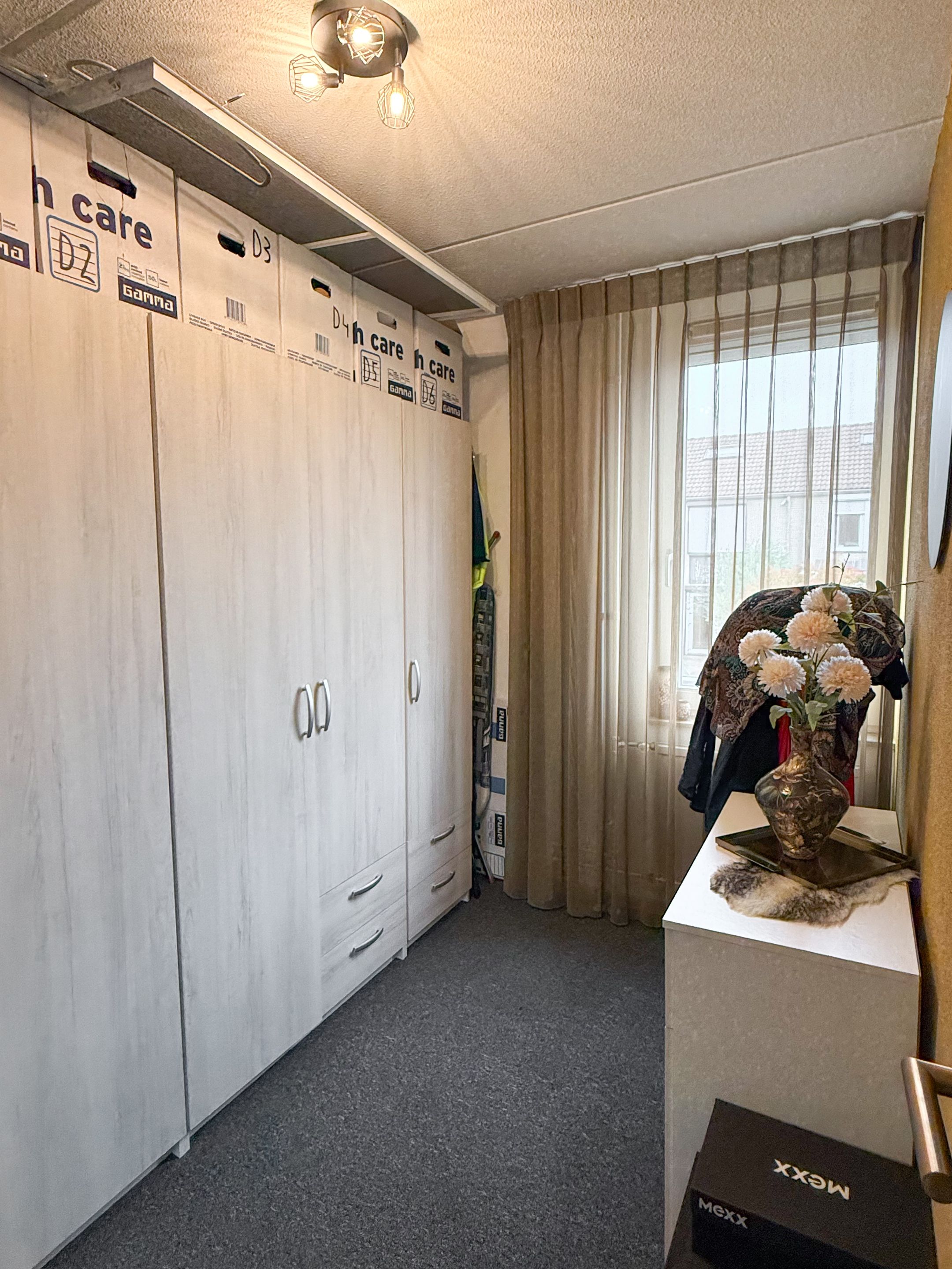 Move-In Ready Semi-Detached Home with Solar Panels in Brunssum — 21
