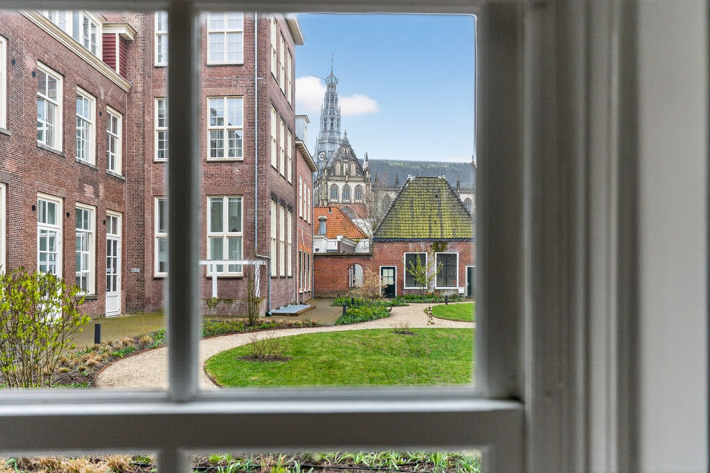 Photo 14 of Jansstraat 46-C10