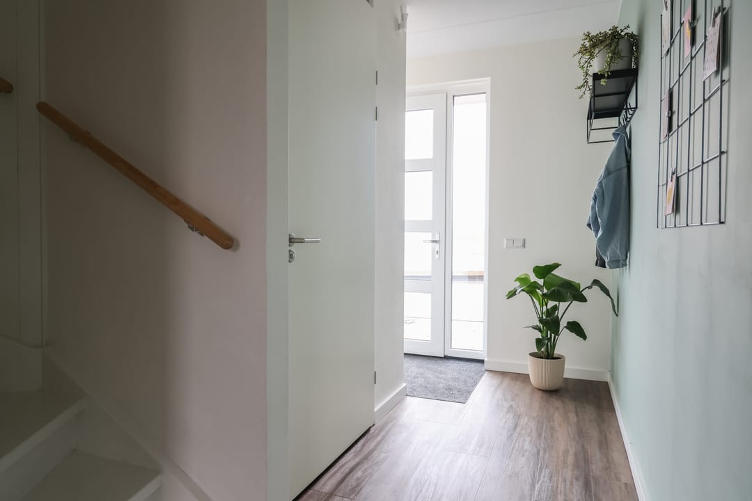 Modern corner house with own boat mooring in Houkepoort — 28
