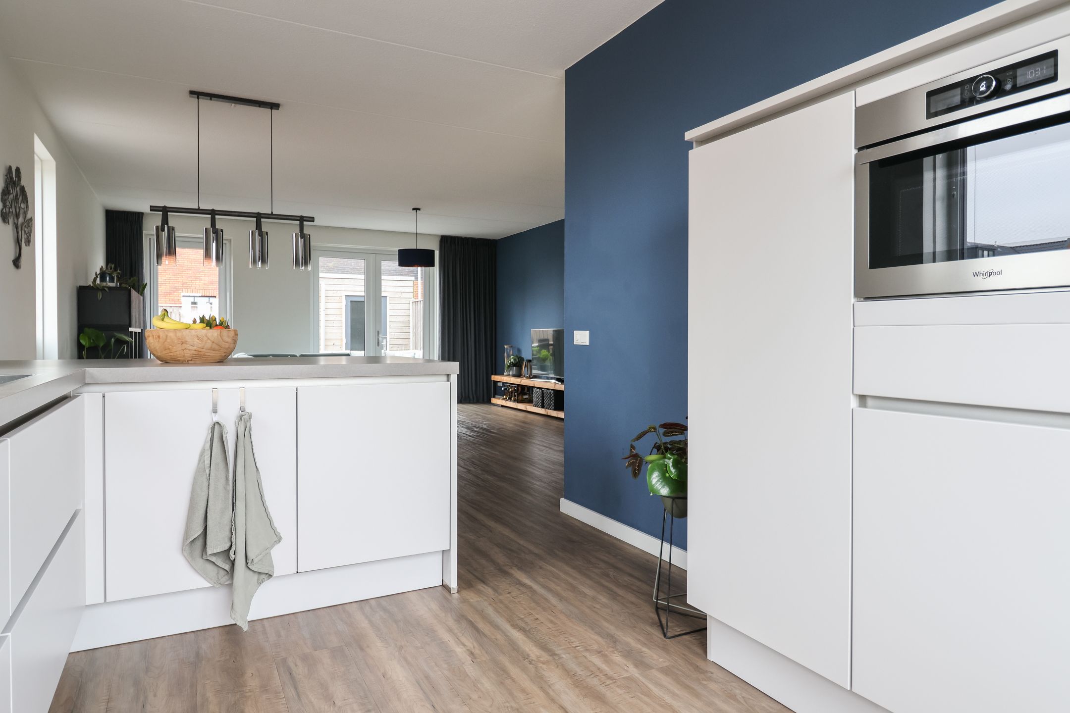 Modern corner house with own boat mooring in Houkepoort — 27