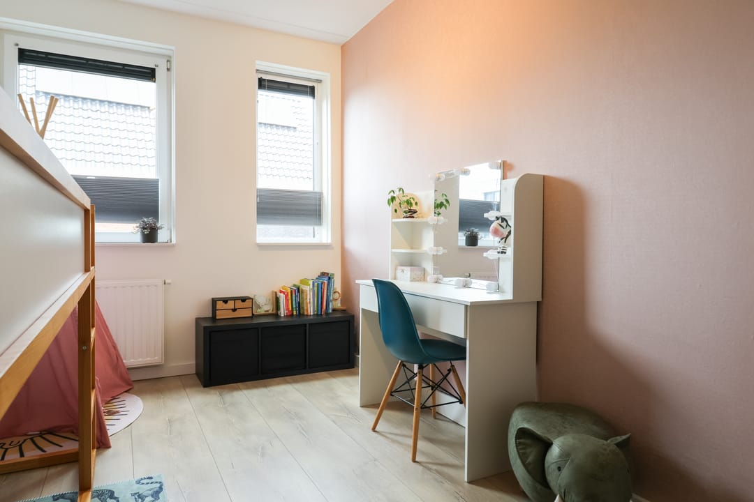 Modern corner house with own boat mooring in Houkepoort — 37
