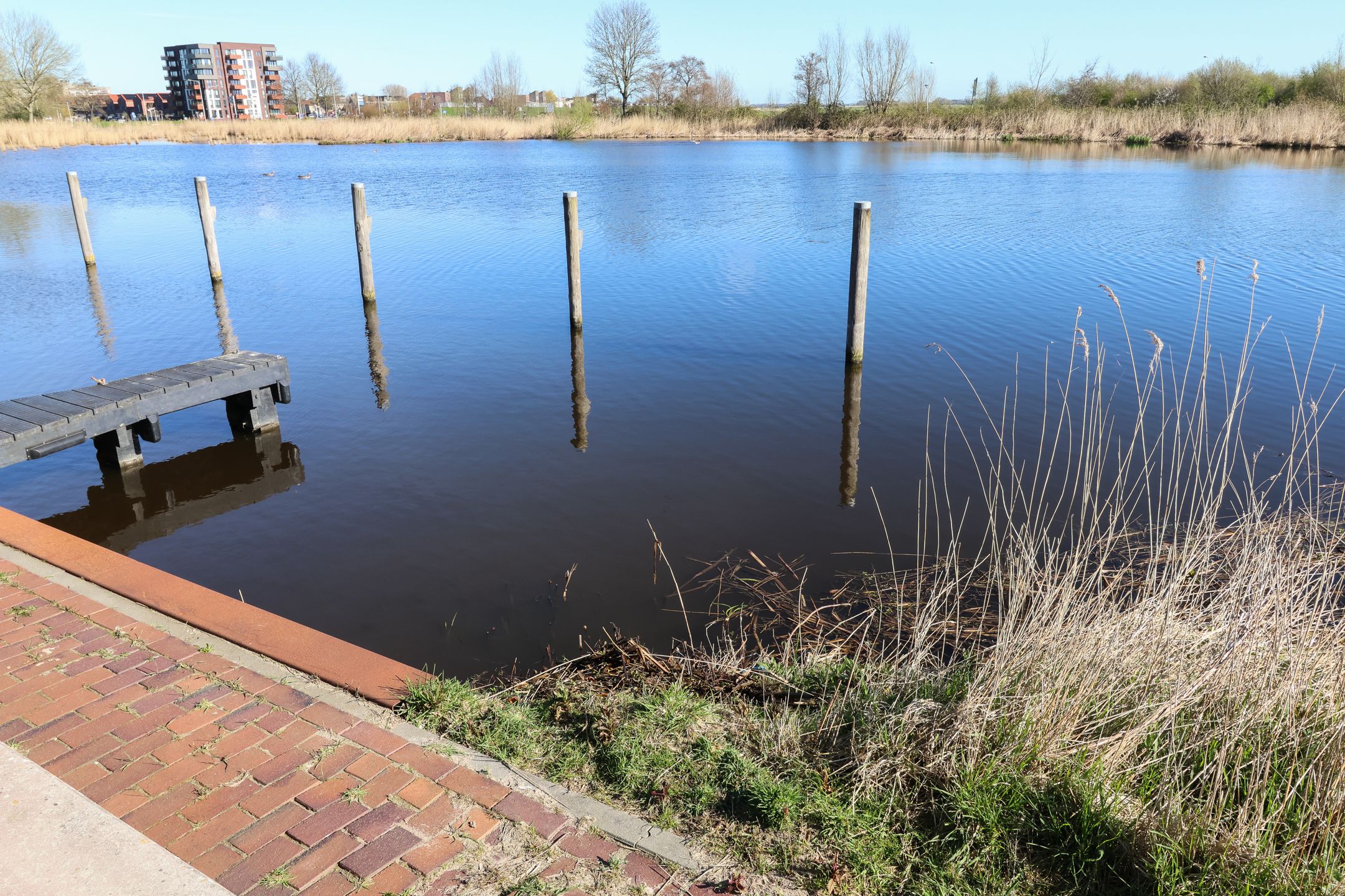 Modern corner house with own boat mooring in Houkepoort — 72