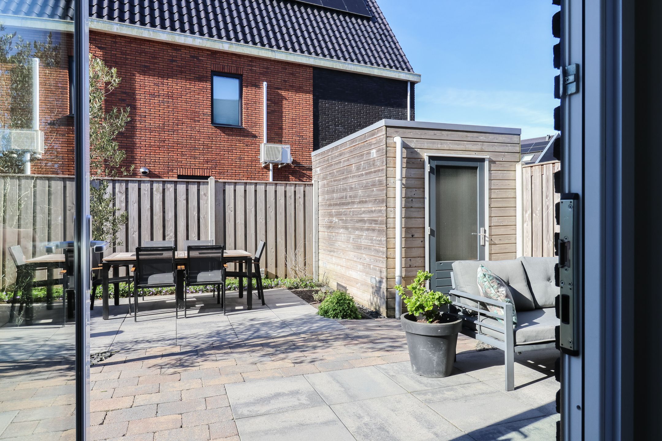 Modern corner house with own boat mooring in Houkepoort — 15