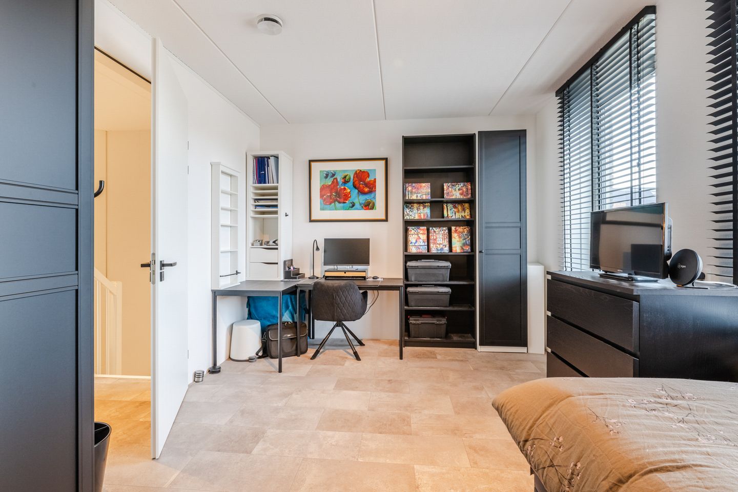 Photo 19 of Anton Ebbenhof 12