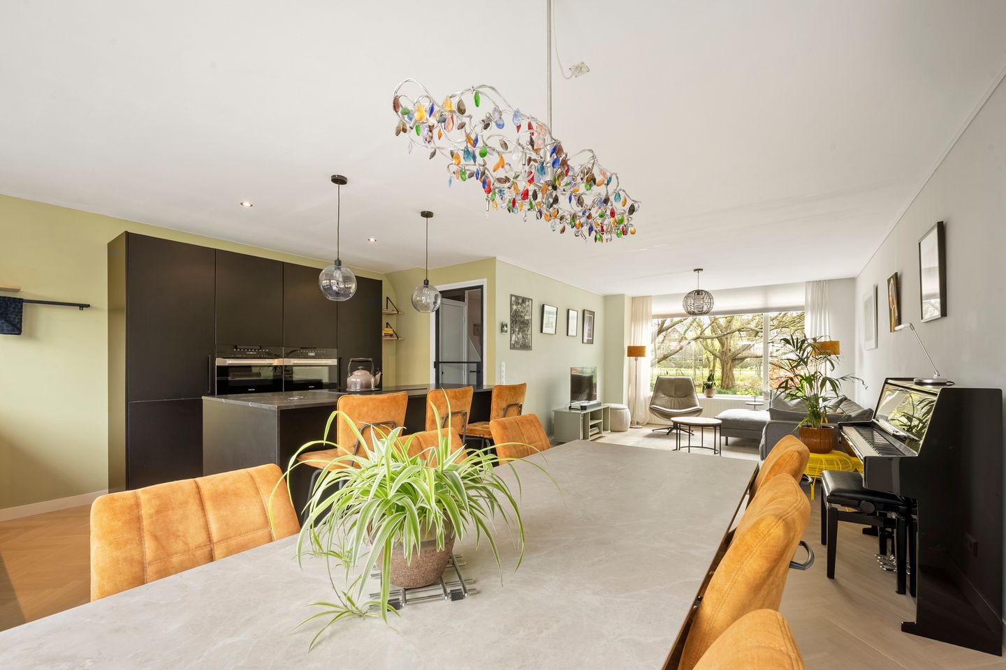 Foto 19 van Lodewijk van Deyssellaan 252