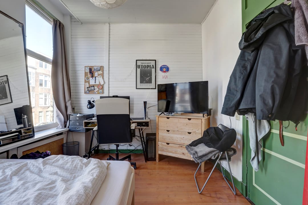 Photo 11 of Goudenregenstraat 215