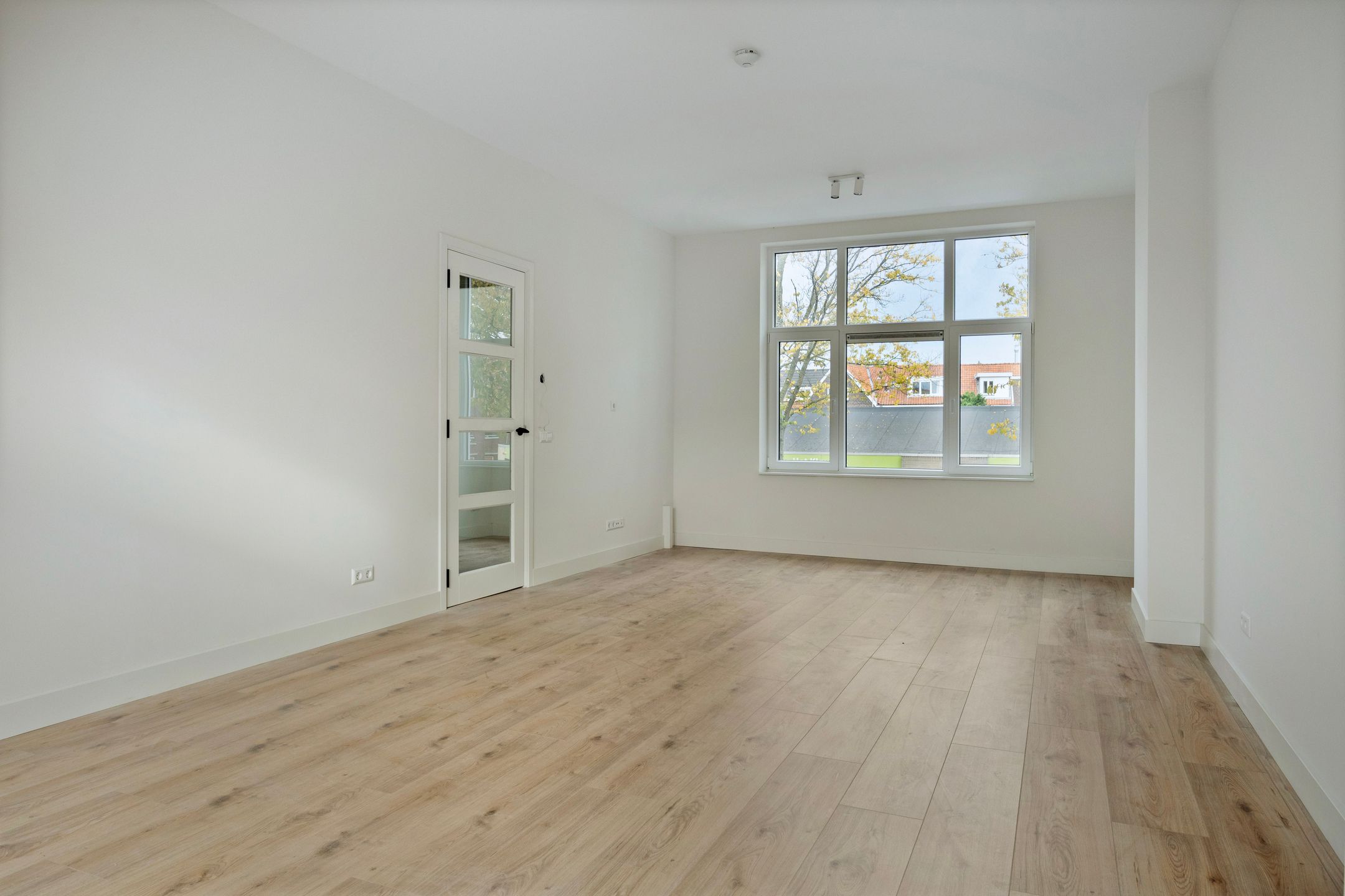 Photo 6 of Westfrankelandsestraat 87-B