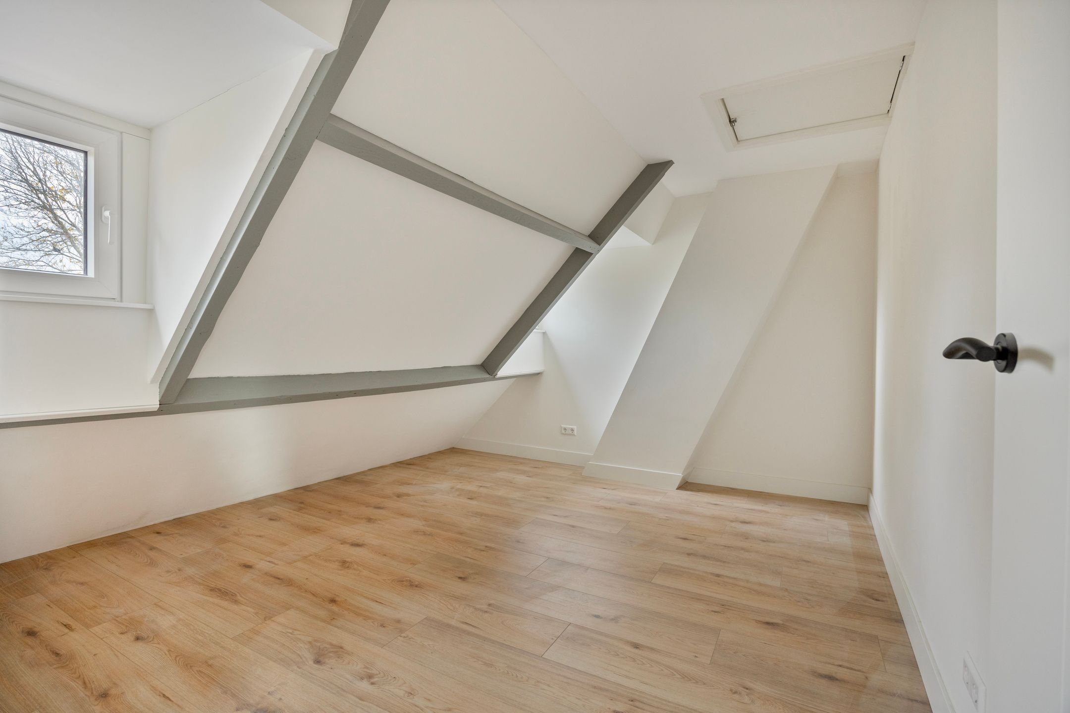 Photo 18 of Westfrankelandsestraat 87-B