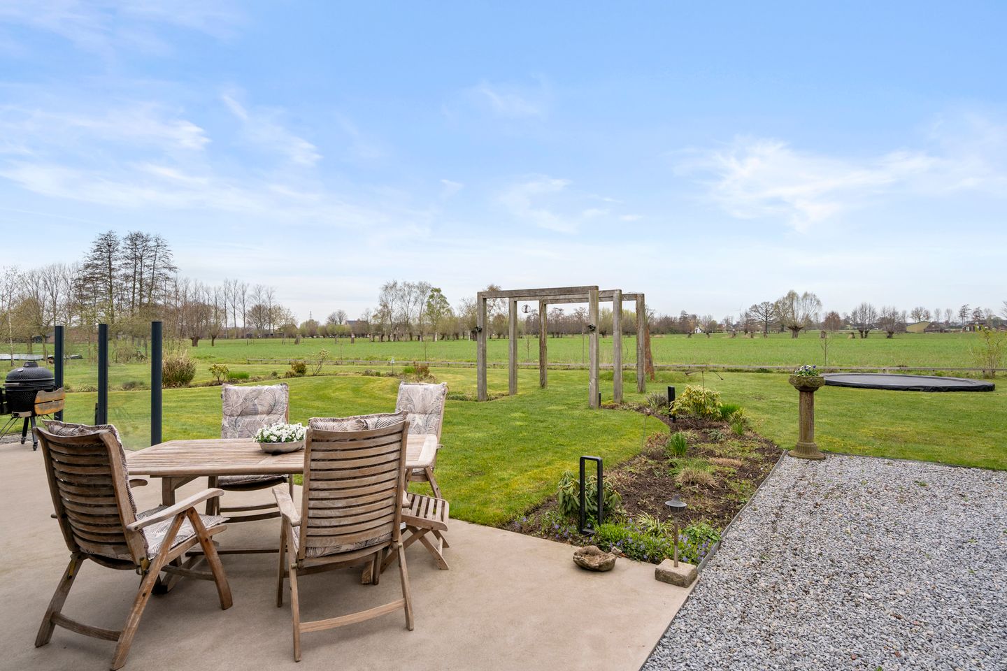 Luxury Detached Barn House with Outbuilding in Natural Setting — 19
