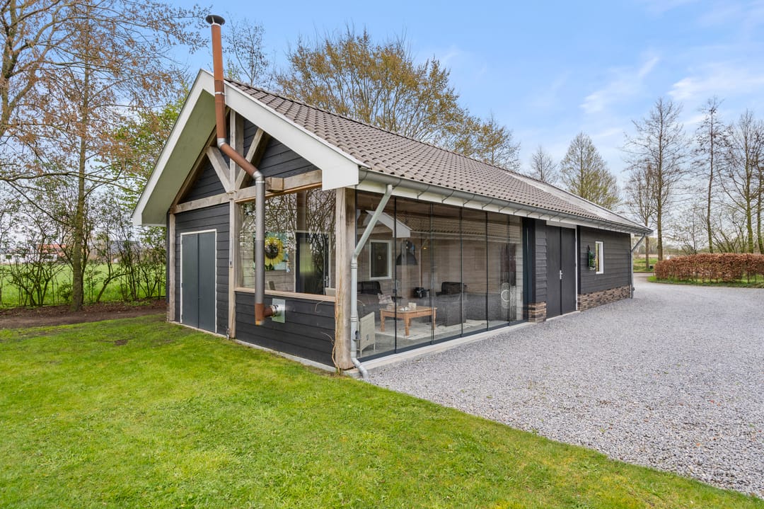Luxury Detached Barn House with Outbuilding in Natural Setting — 23
