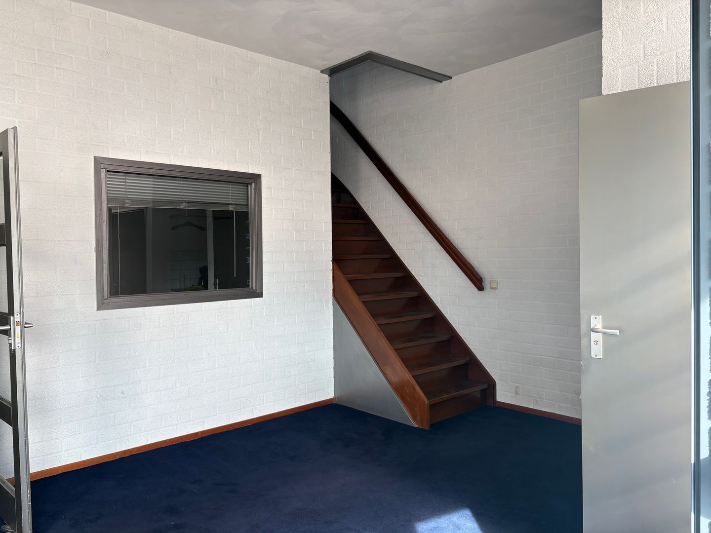 Bekijk foto 4 van de Maas 17-C