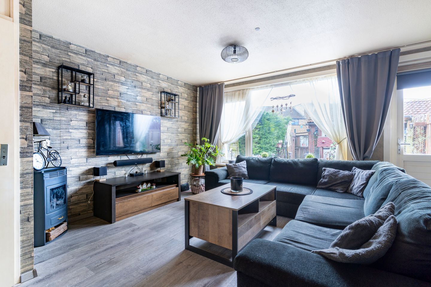 Photo 4 of Leeksterschans 8