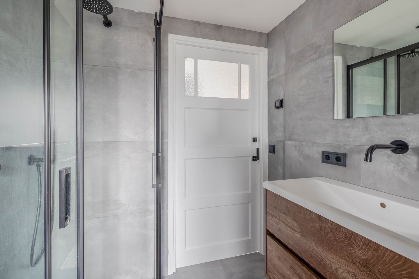 Foto 29 van Binnenweg 28