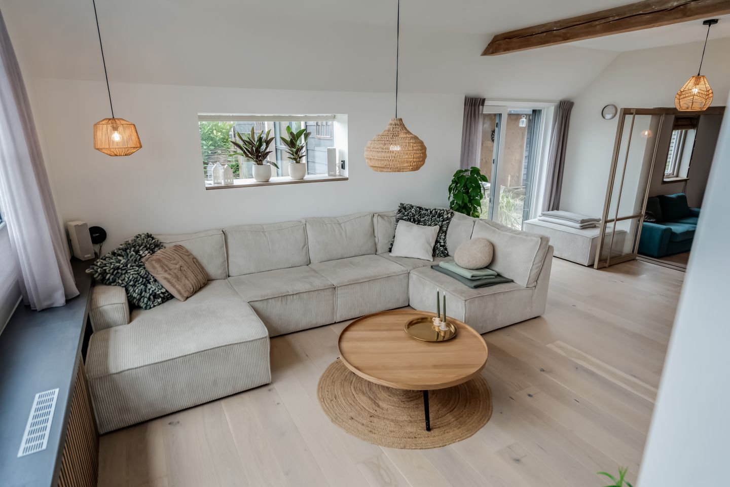 Foto 29 van Straatweg 1