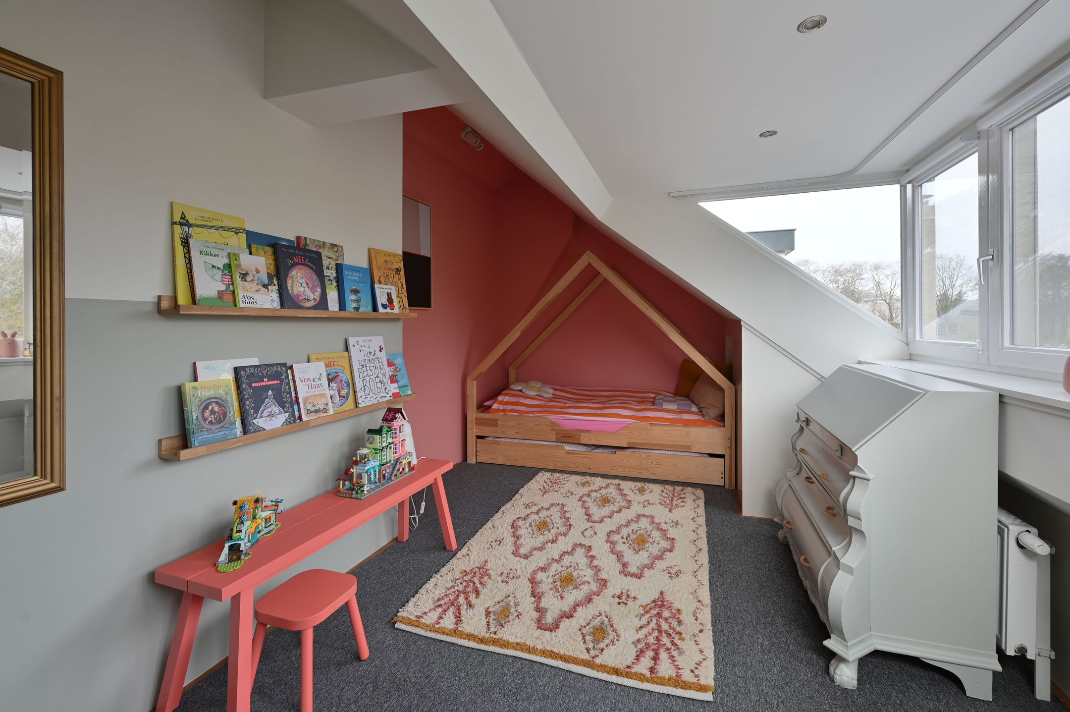 Foto 21 van Wolfert van Borsselenweg 112