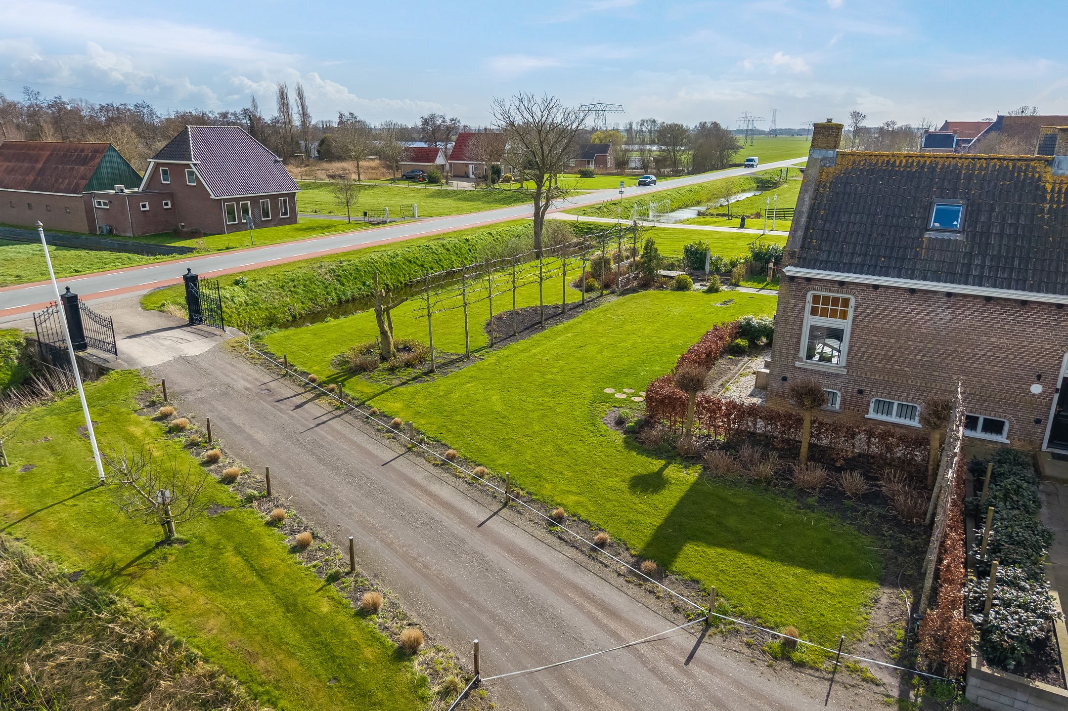 Foto 81 van Straatweg 1