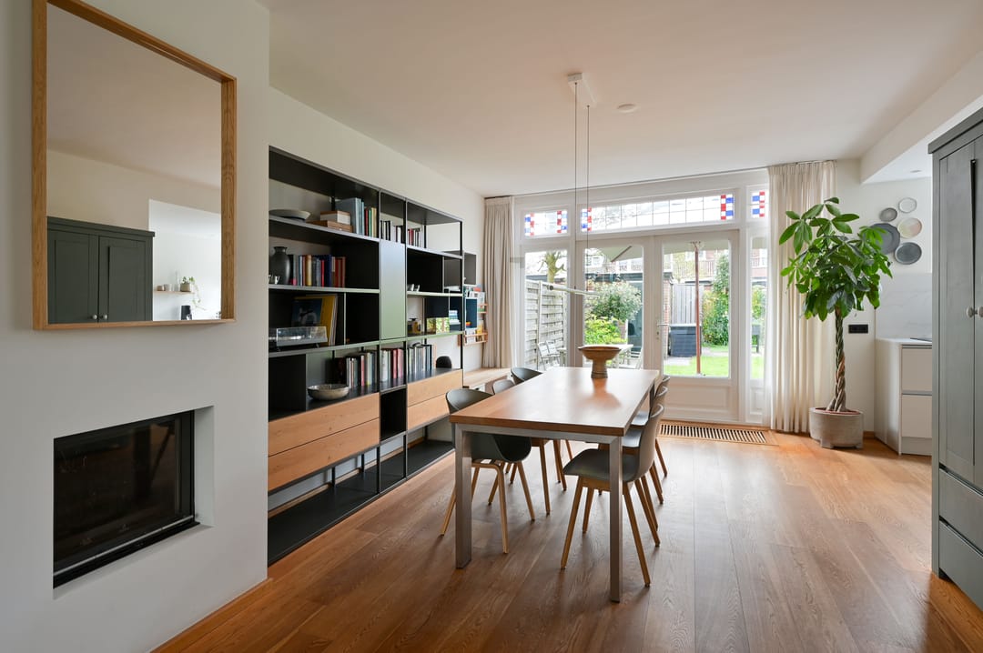 Foto 8 van Wolfert van Borsselenweg 112