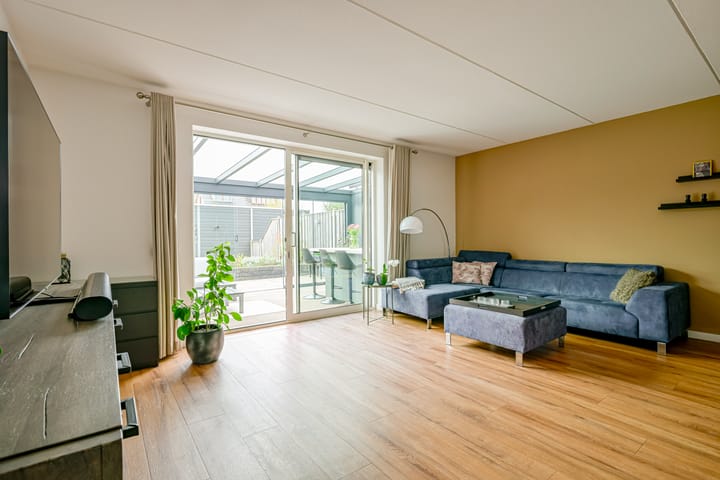 Photo 4 of Melisse 27