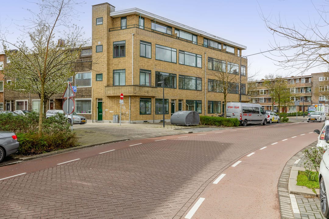 Photo 32 of Lorentzlaan 19-B