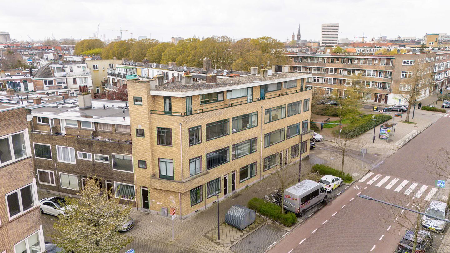 Photo 34 of Lorentzlaan 19-B