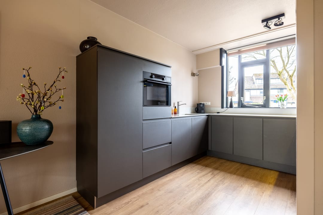 Foto 16 van Koemate 102