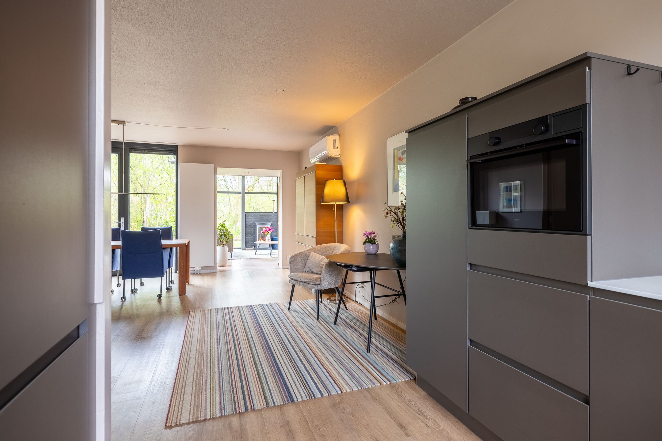 Foto 18 van Koemate 102