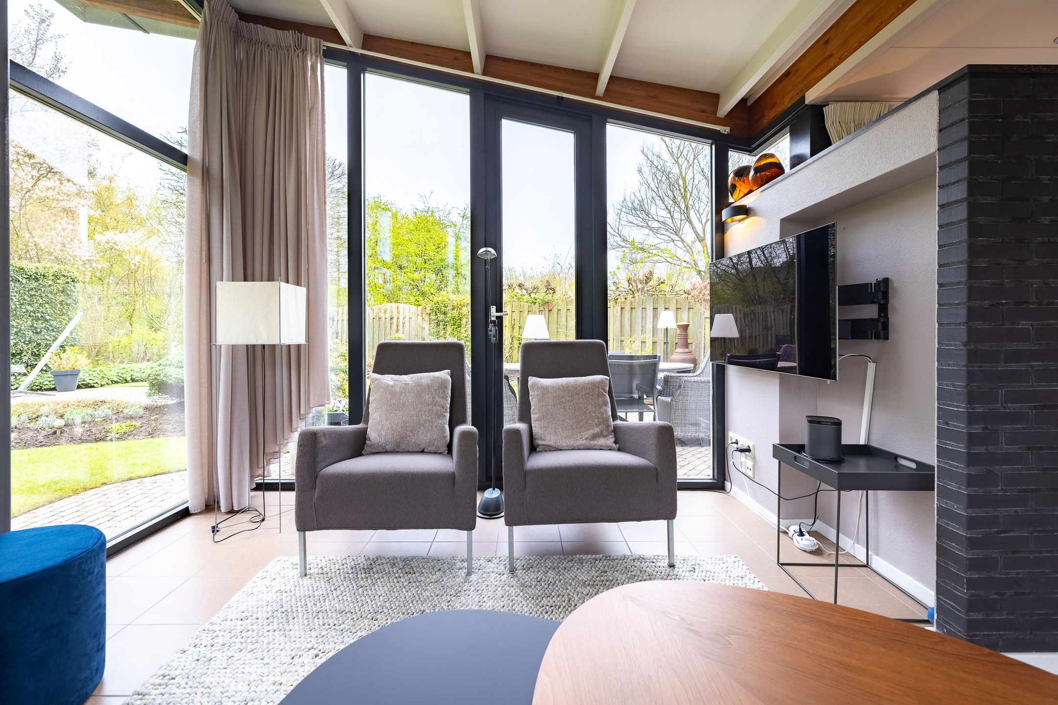 Foto 6 van Koemate 102