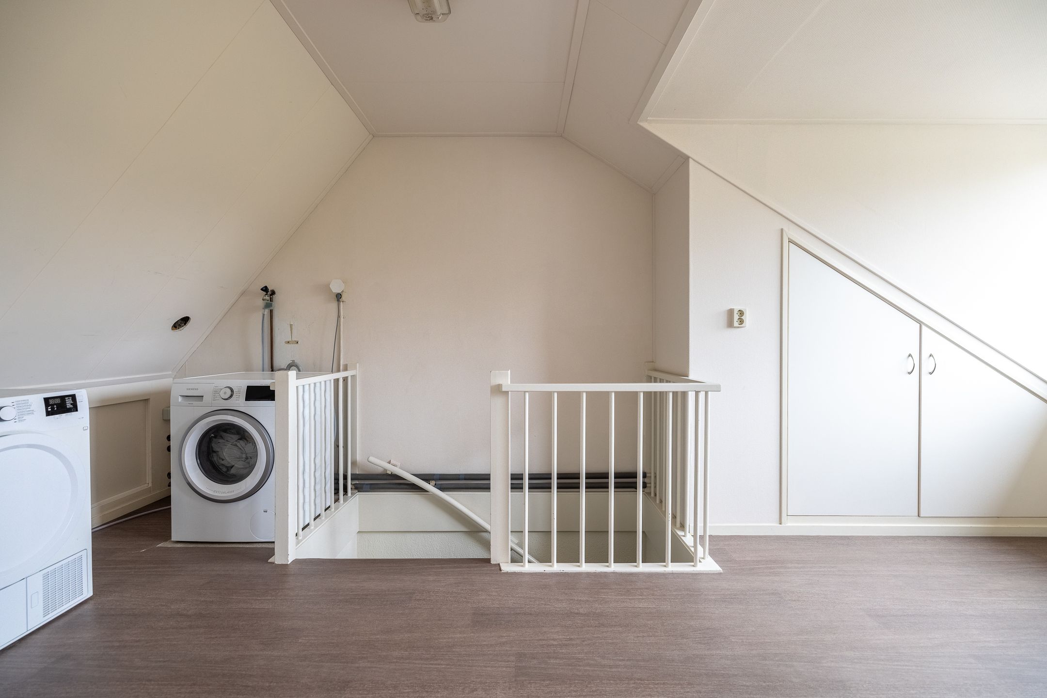 Foto 42 van Koemate 102