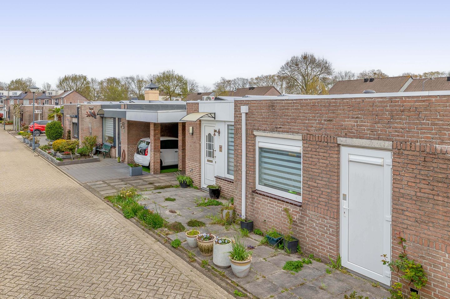 Photo 5 of Drechtstraat 13