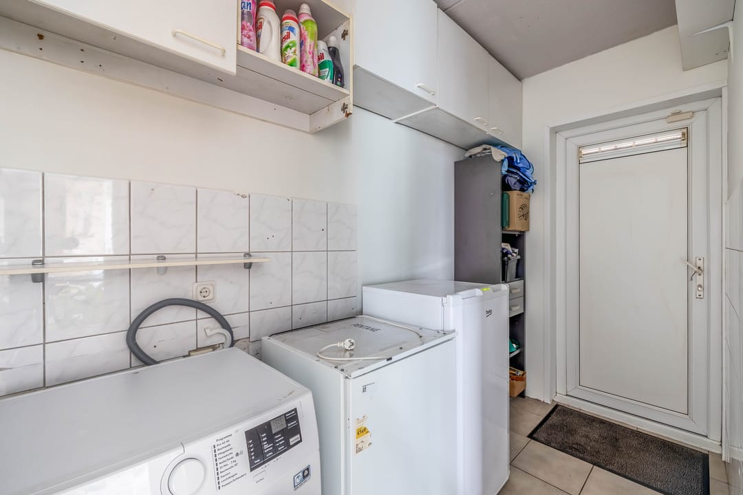 Photo 26 of Drechtstraat 13