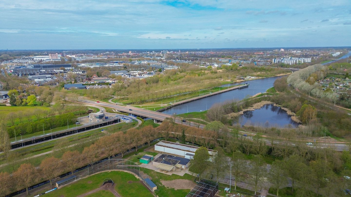 Photo 35 of Drechtstraat 13