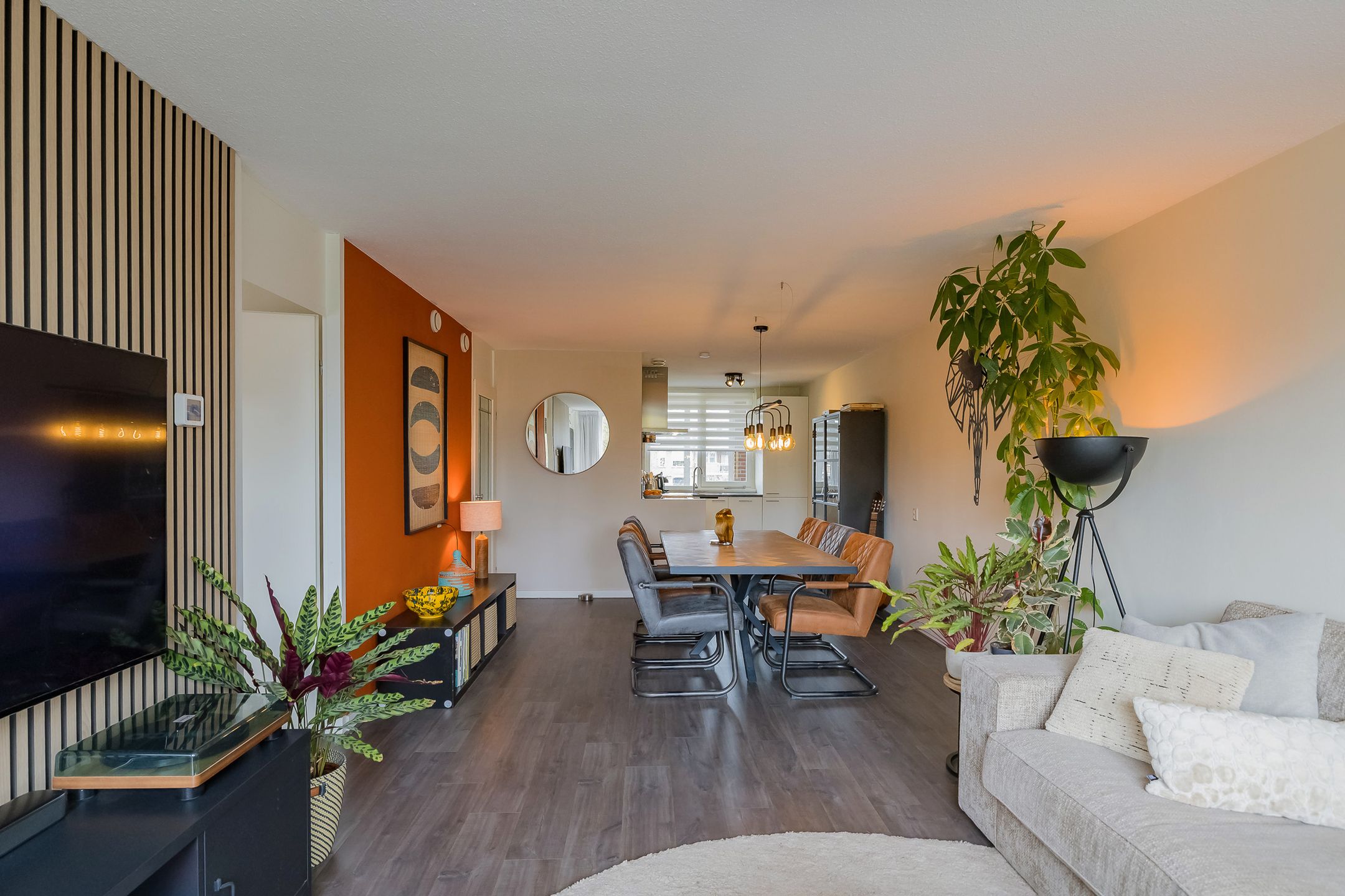 Foto 6 van Poortwachter 102