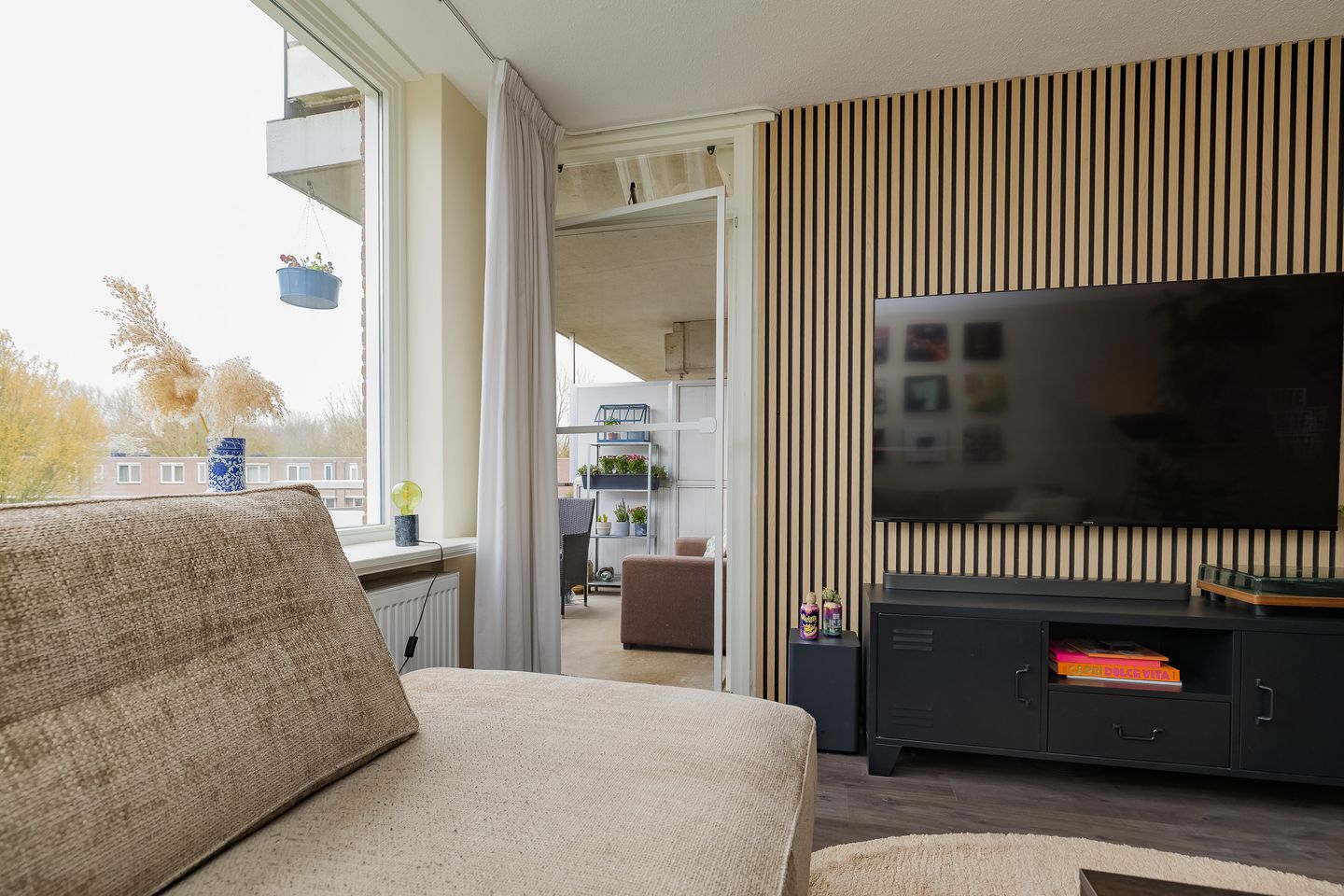 Foto 5 van Poortwachter 102