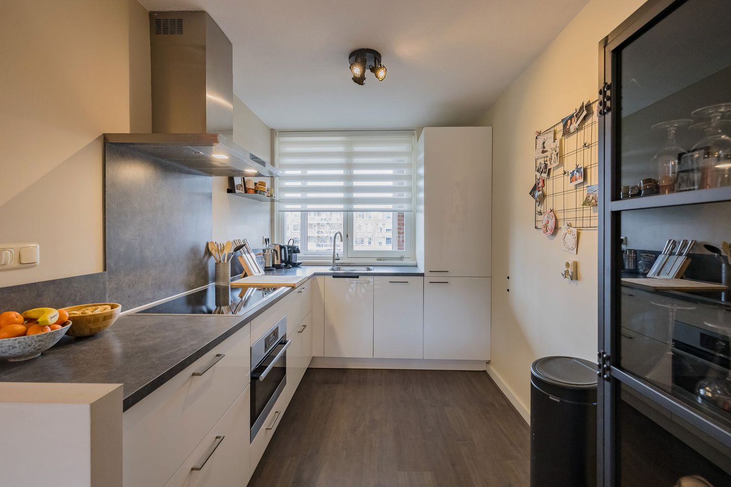 Foto 10 van Poortwachter 102