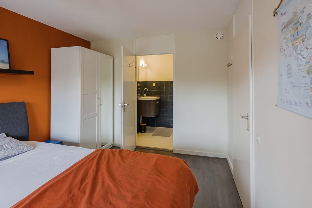 Foto 16 van Poortwachter 102