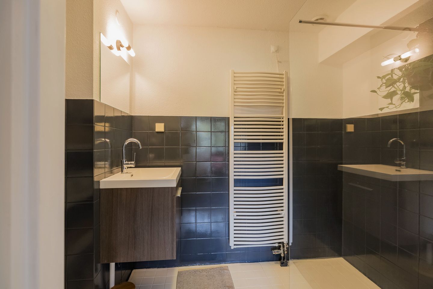 Foto 14 van Poortwachter 102