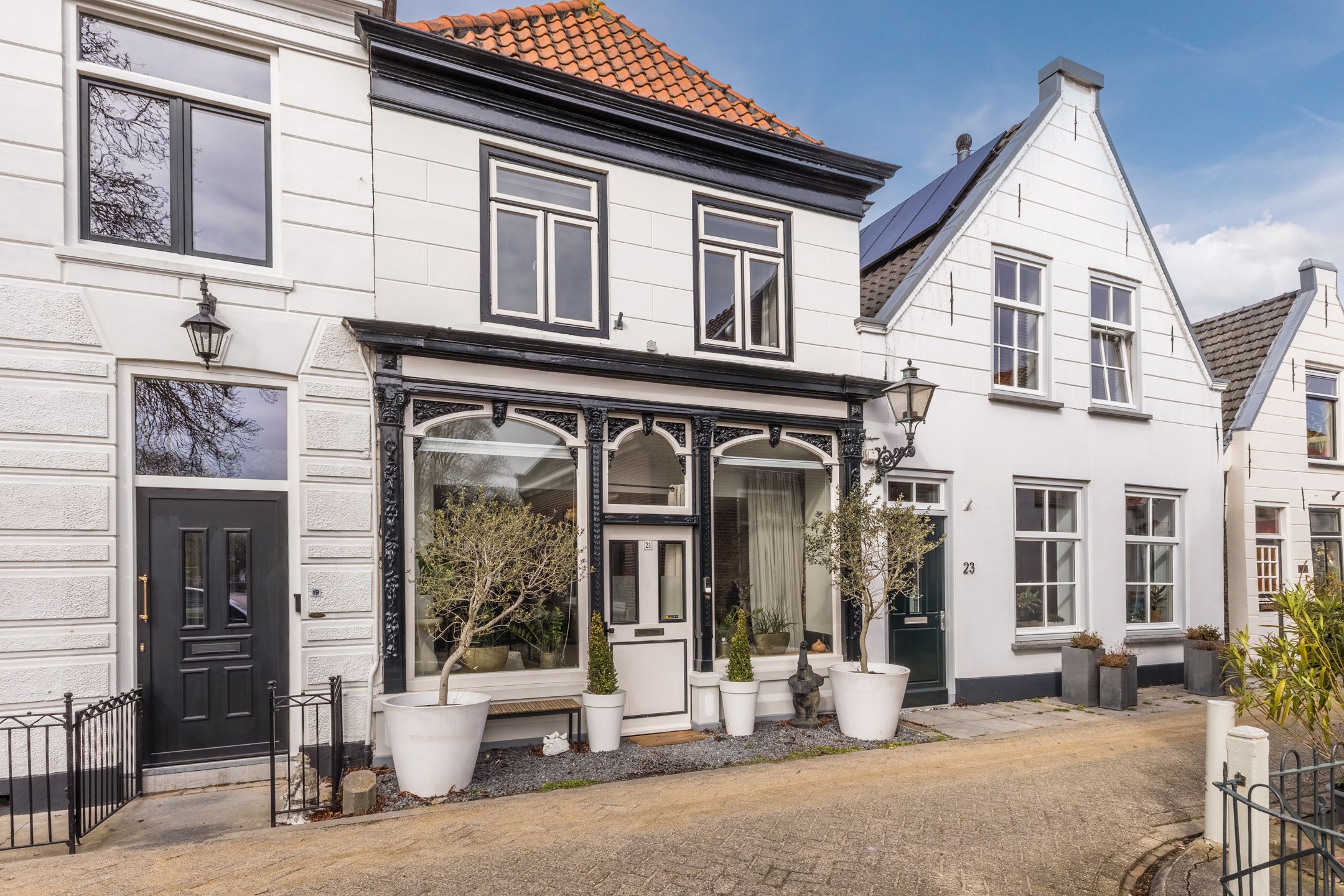 Dorpsstraat 21 
