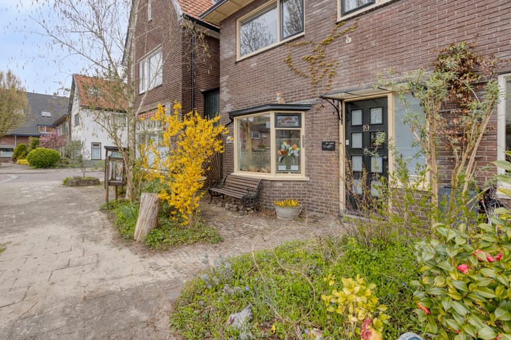 Foto 4 van Albert Cuypstraat 19