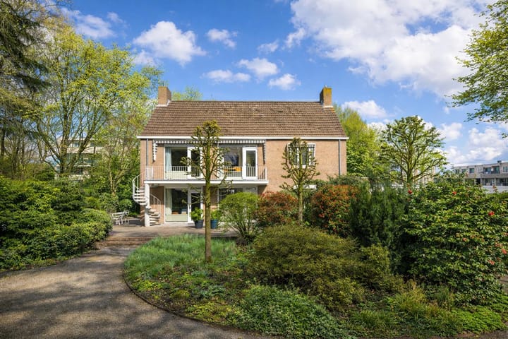 Photo 2 of Ridderstraat 37