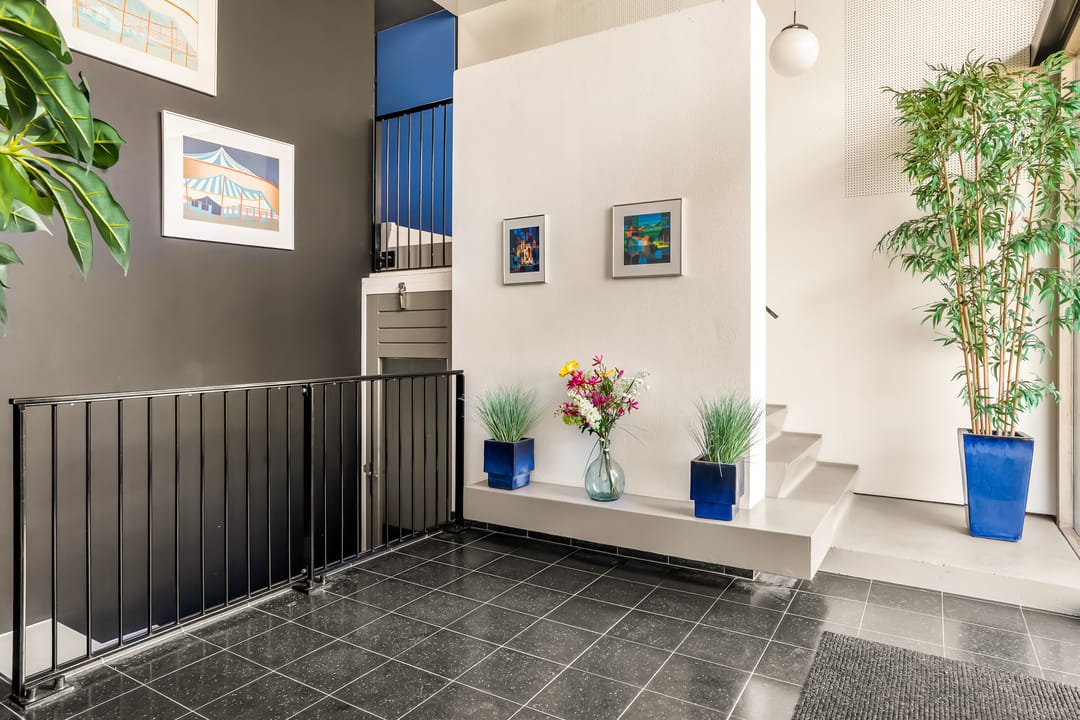 Photo 11 of L. Springerstraat 252