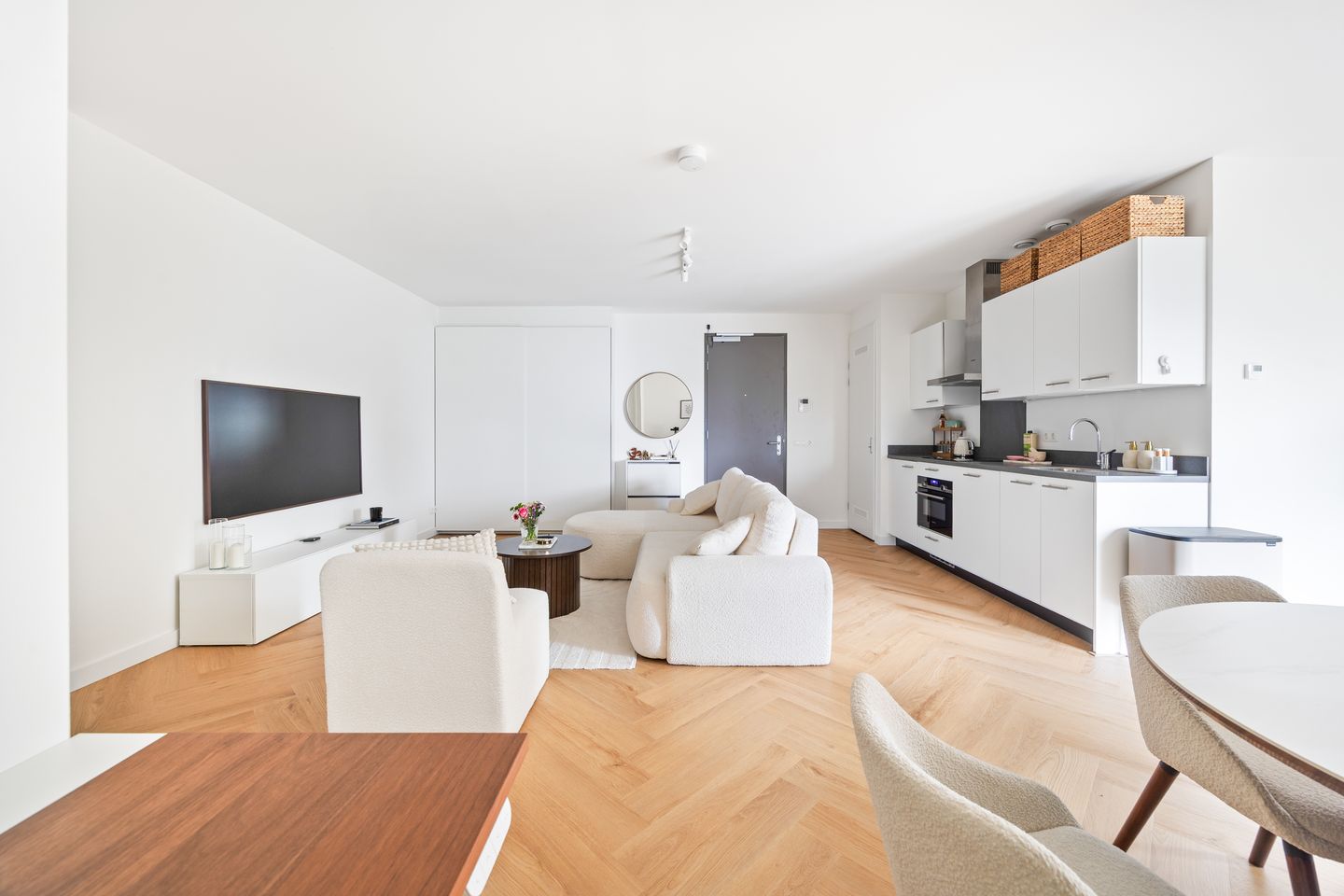 Foto 10 van Burgemeester Elsenlaan 323-F506